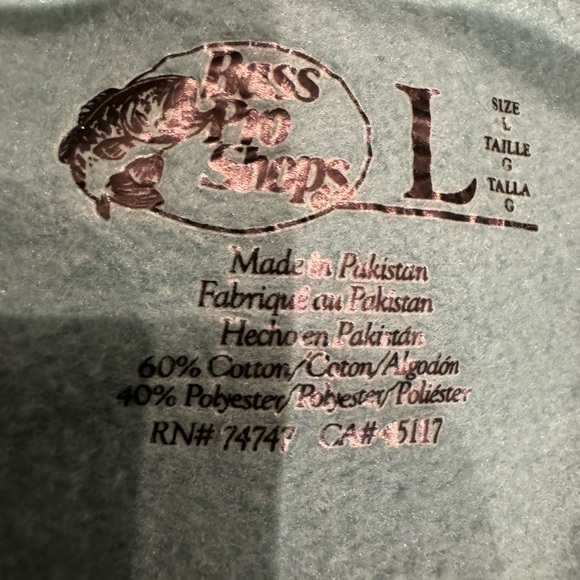 Bass Pro Shop Hoodie - Picture 4 of 4